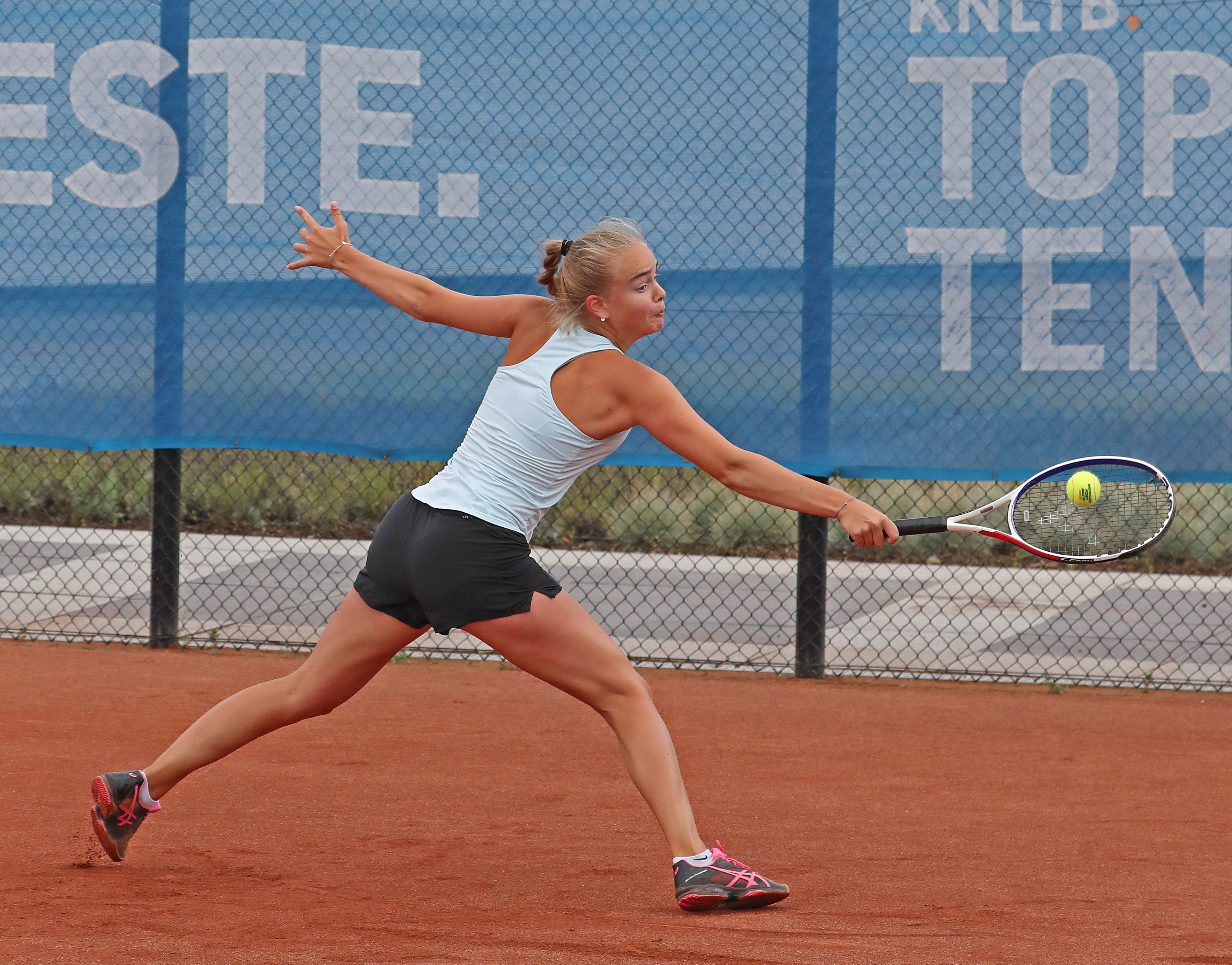 Eva svitolina